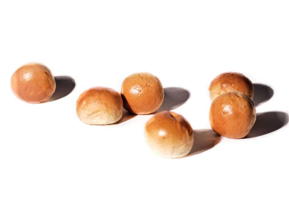 Japanese Monai Rolls 12 Piece Pack