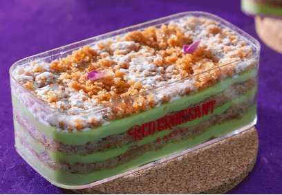 Date Pistachio Cake