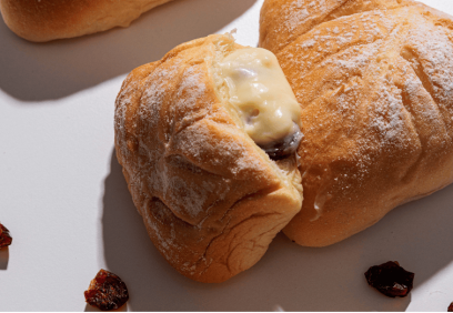Cranberry Cream Cheese Bun