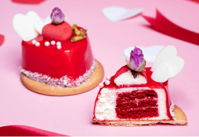 Valentines Day Cake Mini Red