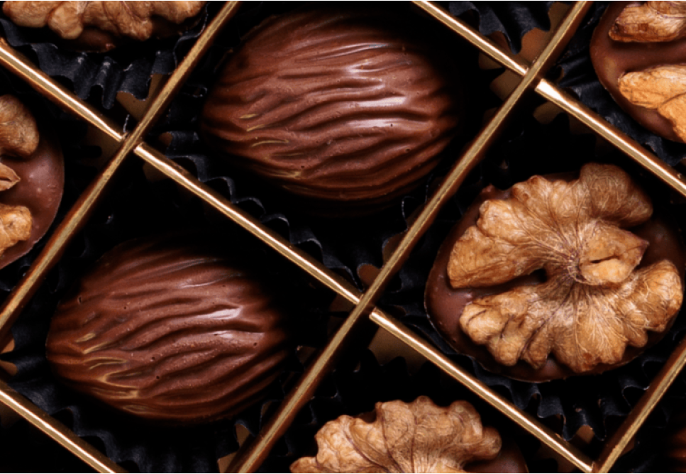 Walnut Hazelnut Chocolate 15pc