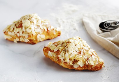 Almond Croissant Mini